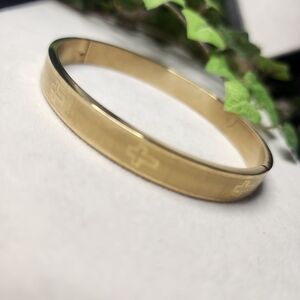 Gold Stainless Steel Bangle Clamper Hinge Bracelet with Cross Design